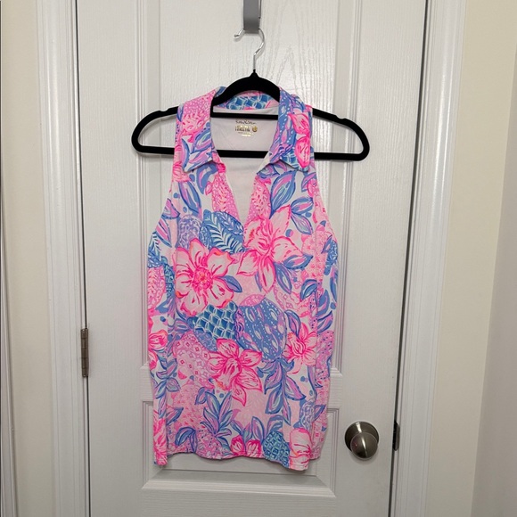 Lilly Pulitzer Tops - Lilly Pulitzer Luxletic Pink and Blue Floral Blouse